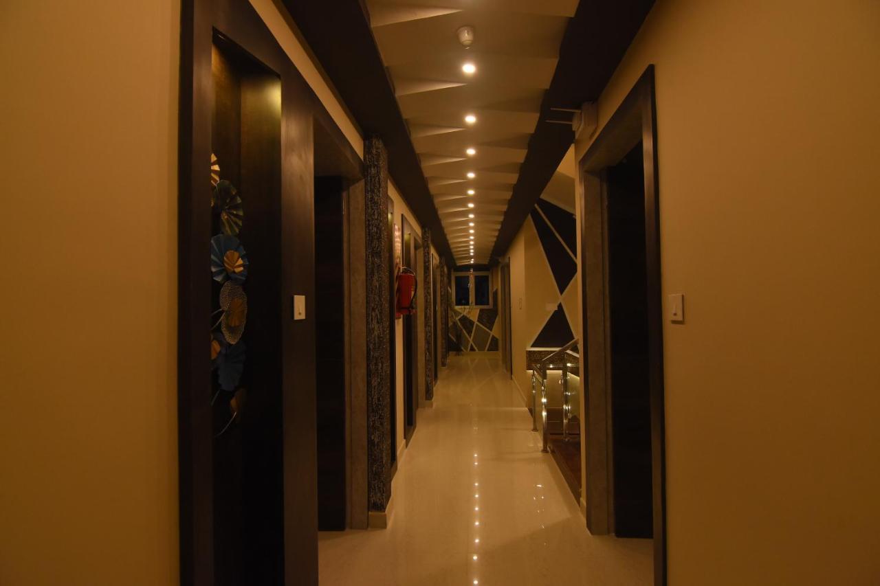 Hotel Atlantis Kumbakonam Zewnętrze zdjęcie